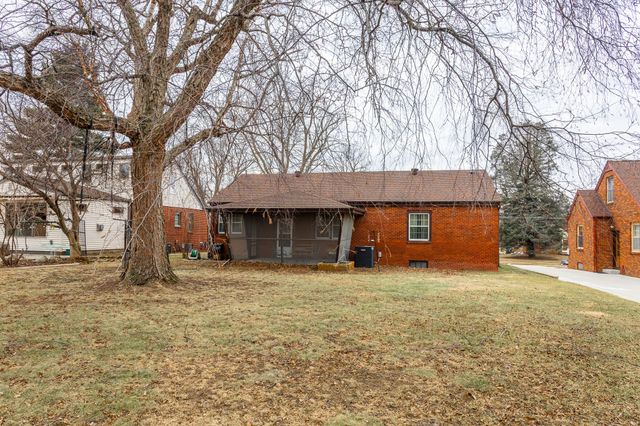 3215 54th Street, Des Moines, IA 50310