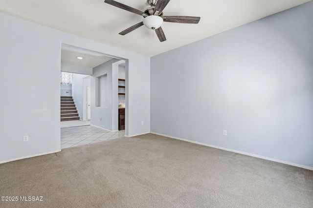 725 W Camino Tunera, Sahuarita, AZ 85629