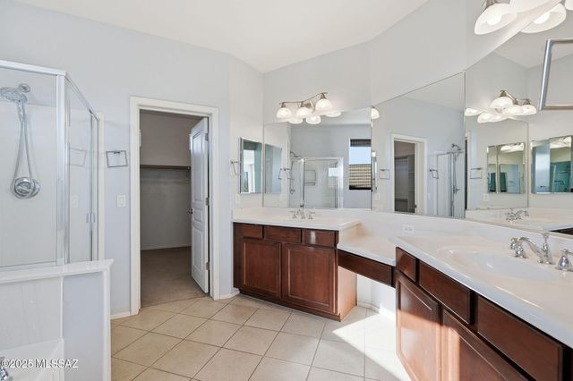 725 W Camino Tunera, Sahuarita, AZ 85629