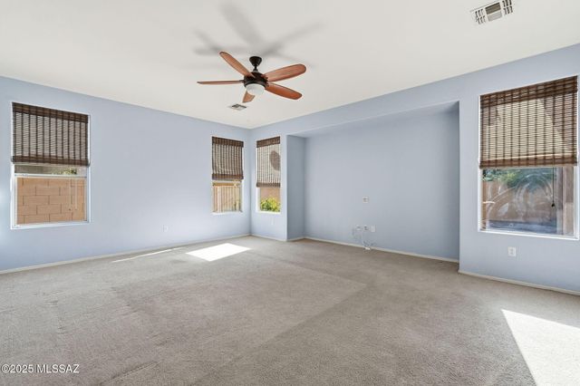 725 W Camino Tunera, Sahuarita, AZ 85629