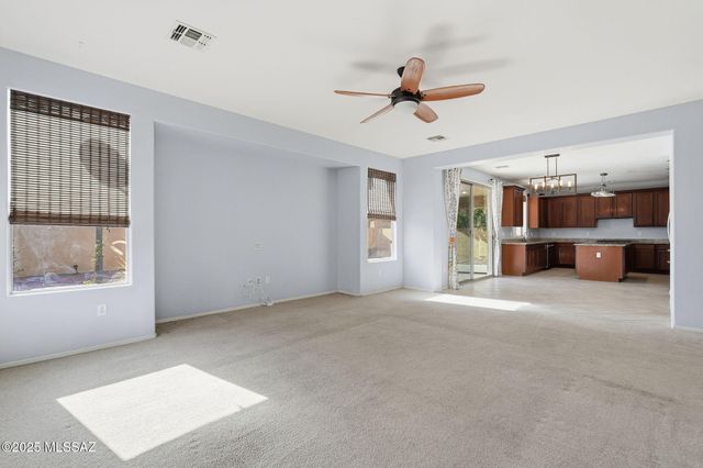 725 W Camino Tunera, Sahuarita, AZ 85629