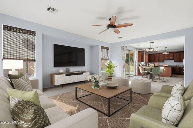 725 W Camino Tunera, Sahuarita, AZ 85629