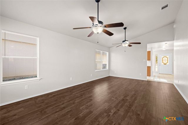 5300 Lions Gate Lane, Killeen, TX 76549