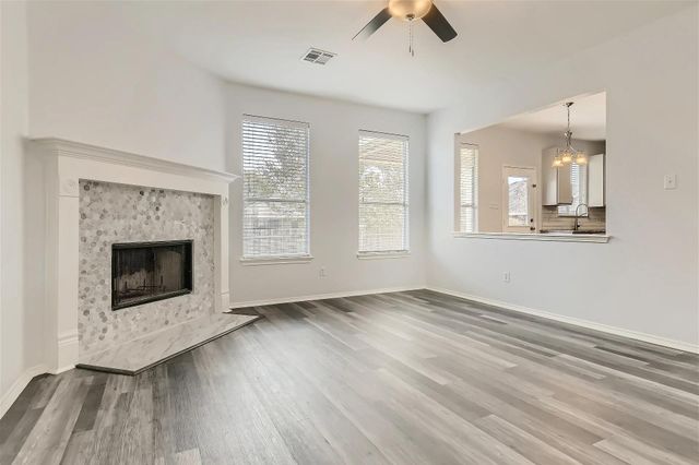 1104 Canoe CV, Hutto, TX 78634