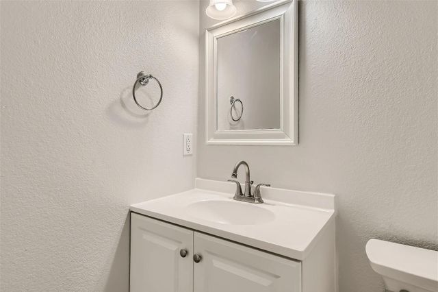 1104 Canoe CV, Hutto, TX 78634