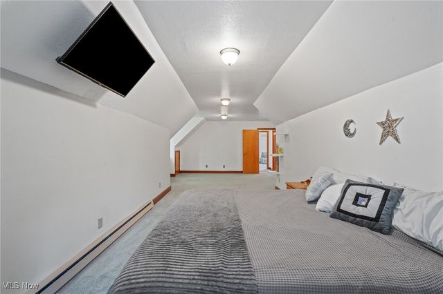 100 Merlot Court, Doylestown, OH 44230