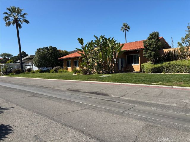 20701 Beach Boulevard 220, Huntington Beach, CA 92648