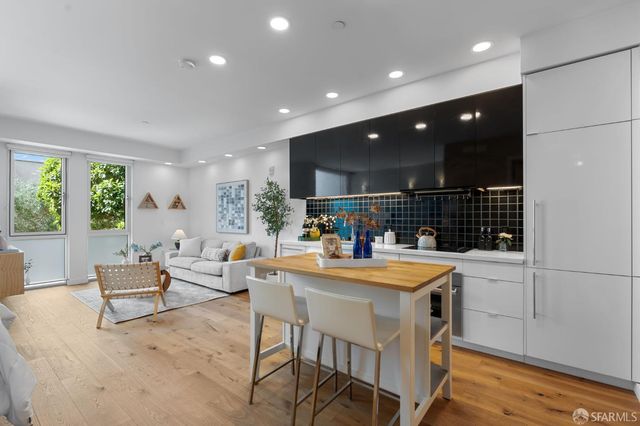 388 Fulton Street 208, San Francisco, CA 94102