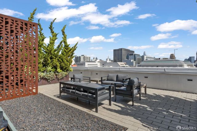 388 Fulton Street 208, San Francisco, CA 94102