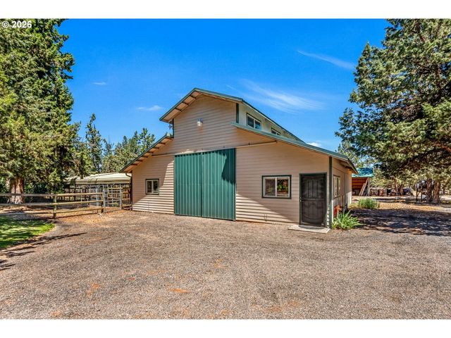 64464 COLLINS Rd, Bend, OR 97703