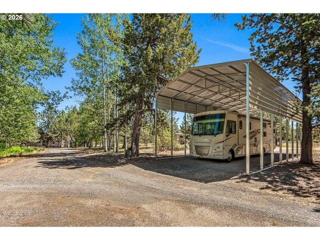 64464 COLLINS Rd, Bend, OR 97703