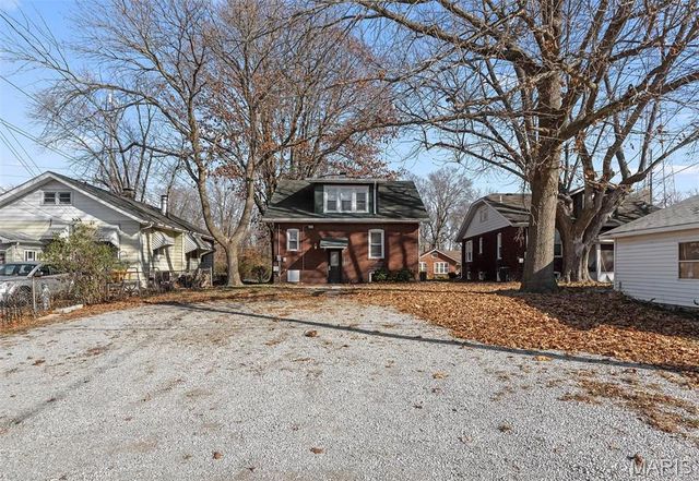 2212 W A Street, Belleville, IL 62226