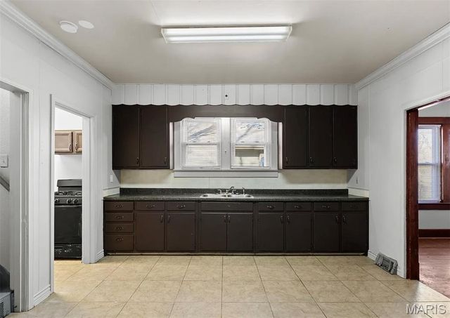 2212 W A Street, Belleville, IL 62226