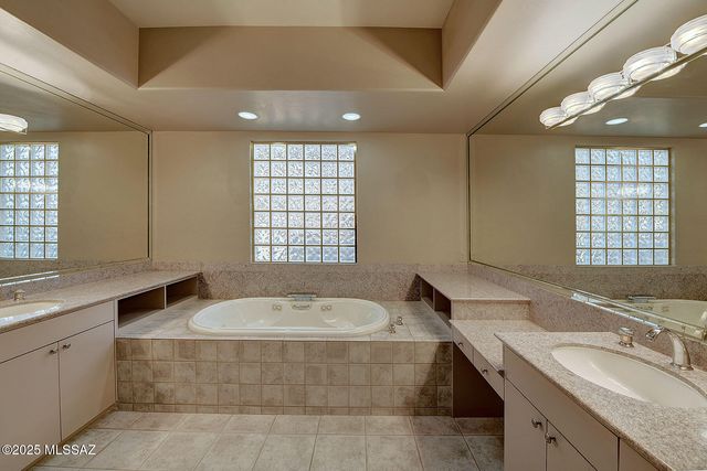 6401 N Placita Alta Reposa, Tucson, AZ 85750