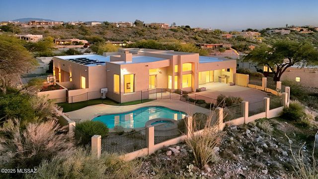 6401 N Placita Alta Reposa, Tucson, AZ 85750