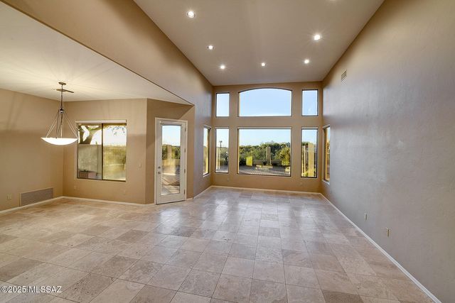 6401 N Placita Alta Reposa, Tucson, AZ 85750