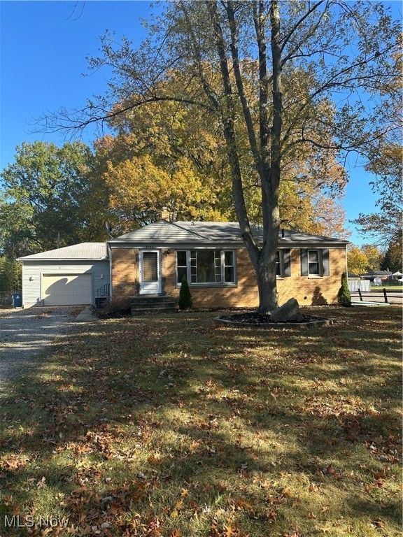2143 Eaton Drive, Avon, OH 44011