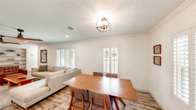 2952 Randy Lane, Farmers Branch, TX 75234