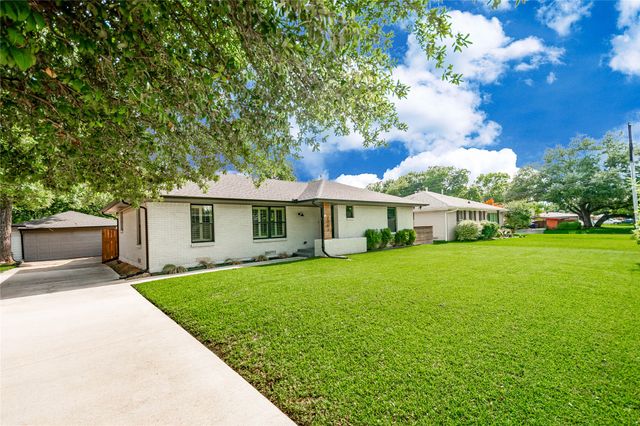 2952 Randy Lane, Farmers Branch, TX 75234