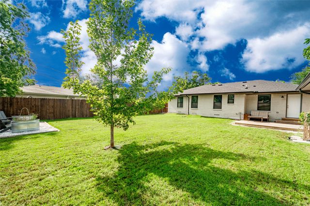 2952 Randy Lane, Farmers Branch, TX 75234