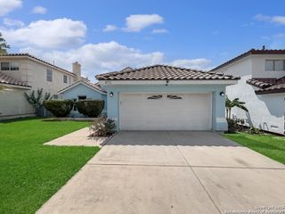 8751 Park Olympia, Universal City, TX 78148