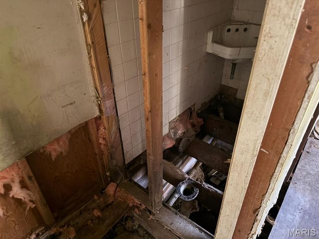 12 Smith Lane, New Florence, MO 63363