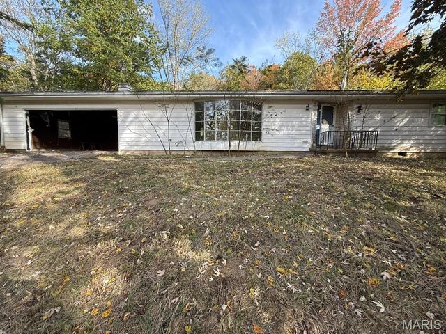 12 Smith Lane, New Florence, MO 63363