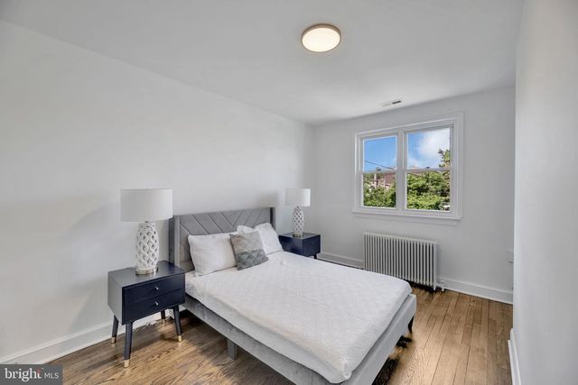 424 19TH ST NE, Washington, DC 20002