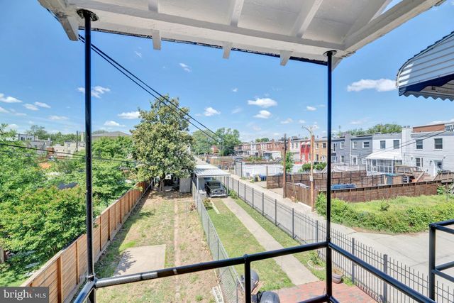 424 19TH ST NE, Washington, DC 20002