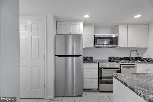 424 19TH ST NE, Washington, DC 20002
