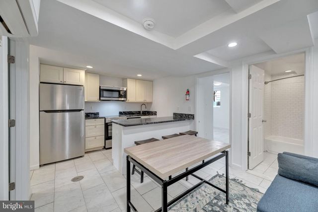 424 19TH ST NE, Washington, DC 20002