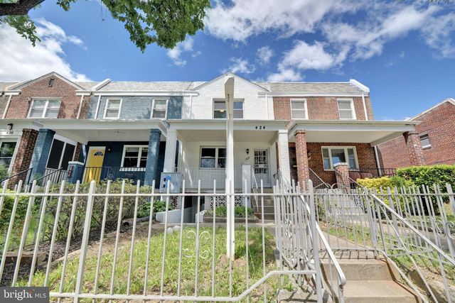424 19TH ST NE, Washington, DC 20002