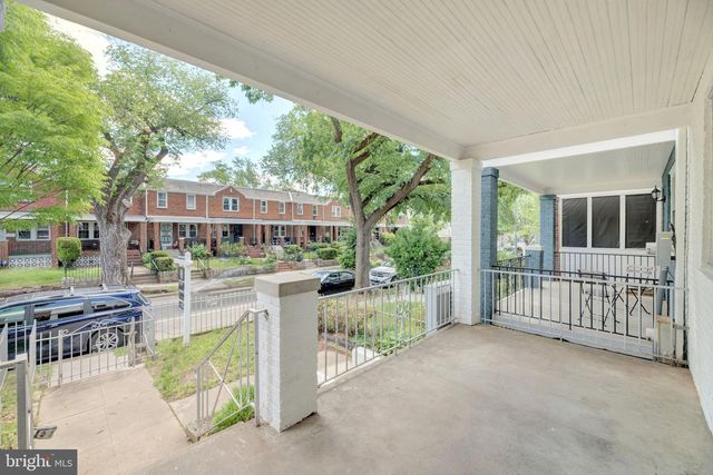 424 19TH ST NE, Washington, DC 20002
