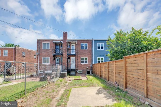 424 19TH ST NE, Washington, DC 20002