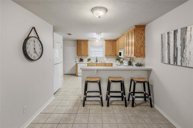 901 Crepe Myrtle ST, College Station, TX 77845