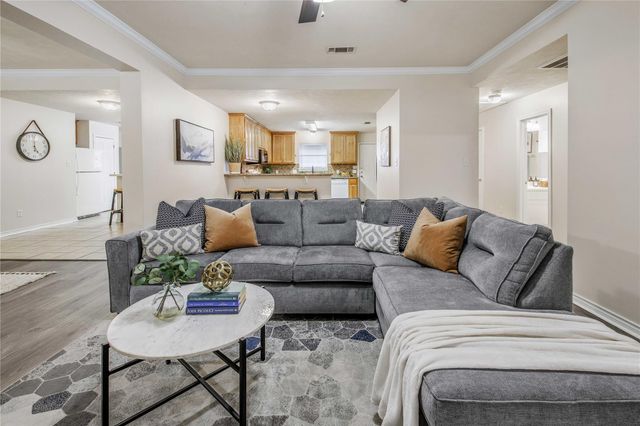 901 Crepe Myrtle ST, College Station, TX 77845