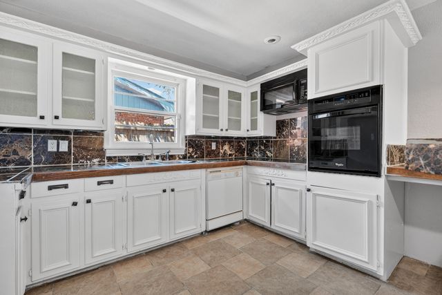 4618 43rd Street, Lubbock, TX 79414