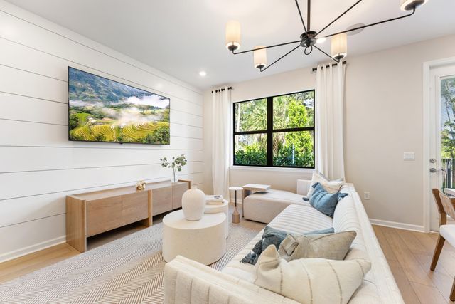 4315 Efendi Drive, Lantana, FL 33462