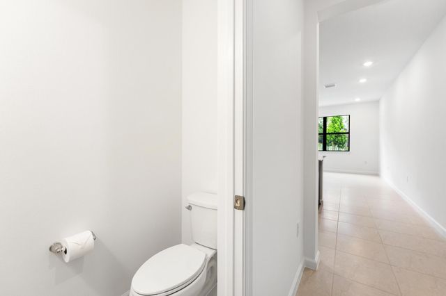 4315 Efendi Drive, Lantana, FL 33462