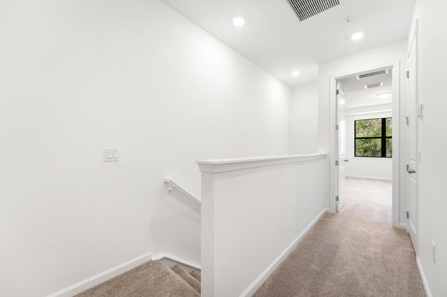 4315 Efendi Drive, Lantana, FL 33462