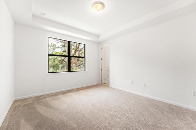 4315 Efendi Drive, Lantana, FL 33462