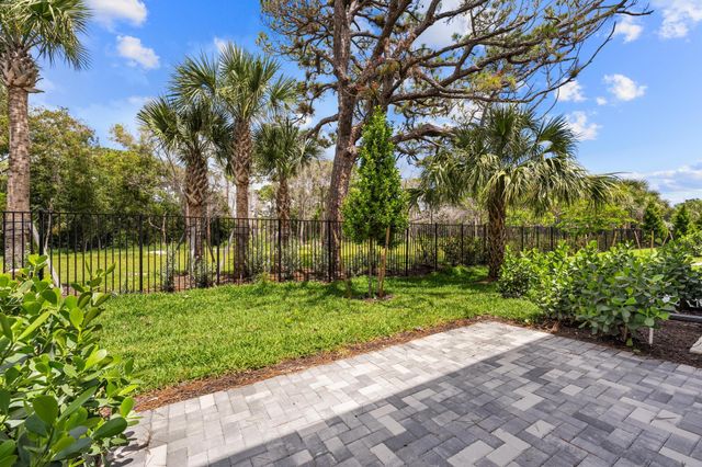 4315 Efendi Drive, Lantana, FL 33462