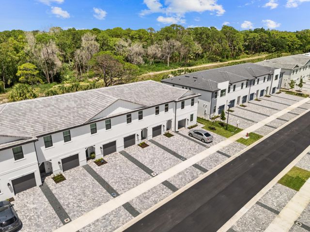 4315 Efendi Drive, Lantana, FL 33462