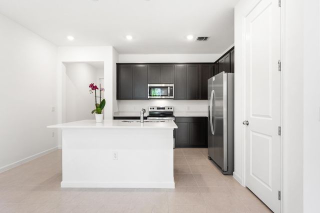 4315 Efendi Drive, Lantana, FL 33462