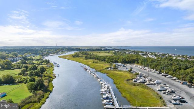 24379 LONG POND DR, Lewes, DE 19958