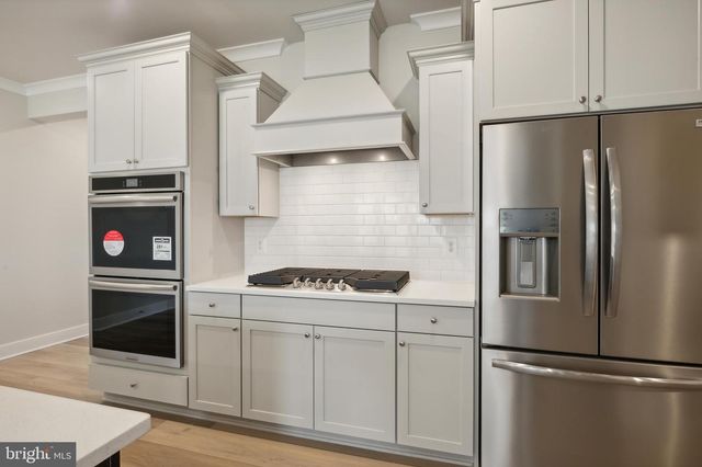 24379 LONG POND DR, Lewes, DE 19958