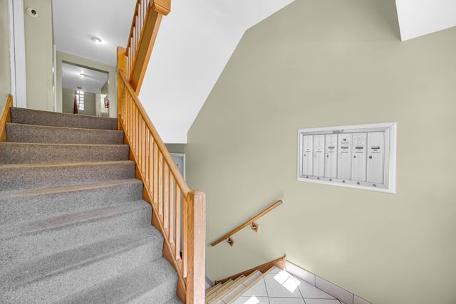 8636 Grand Avenue 1D, River Grove, IL 60171