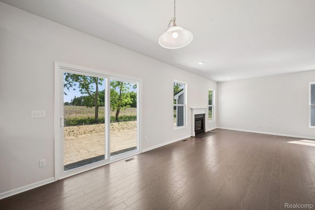 27110 Gallop Way, Saline Township, MI 48176