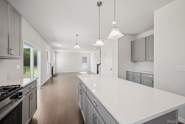 27110 Gallop Way, Saline Township, MI 48176