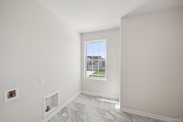 27110 Gallop Way, Saline Township, MI 48176